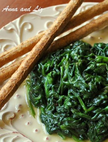 Spinach with Garlic and Olive Oil by 2sistersrecipes.com