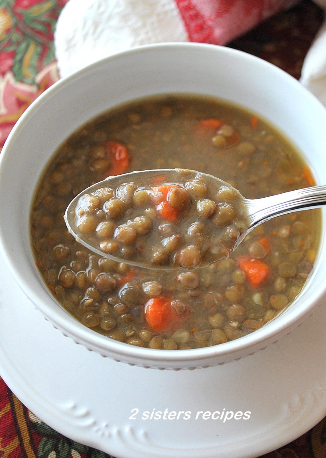 Low-Fat Lentil Soup with Veggies by 2sistersrecipes.com