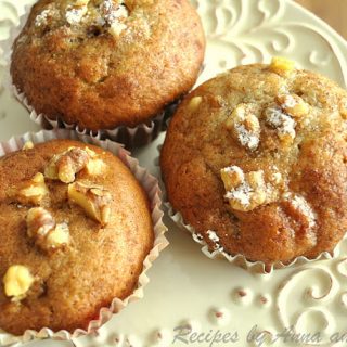 Low-Fat Banana Walnut Muffins