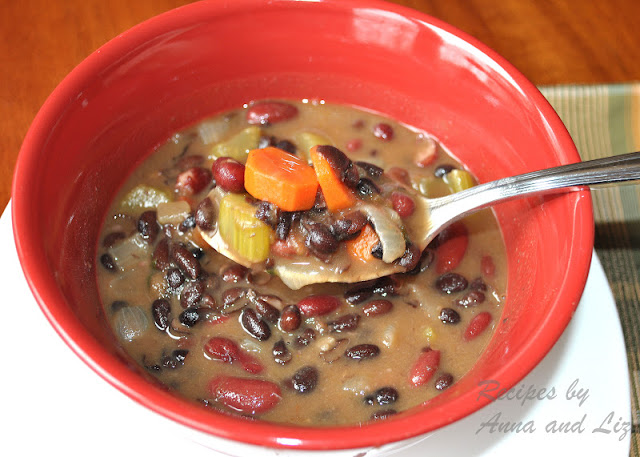Hearty Double Bean Soup for a Healthy Heart by 2sistesrecipes.com 