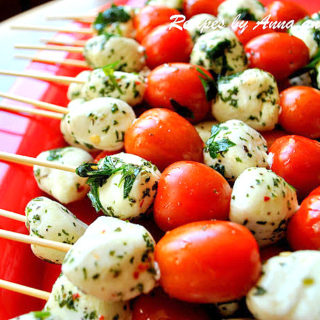 Easy Mozzarella and Tomato Kabobs by 2sistersrecipes.com