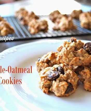 Apple-Oatmeal Cookies by 2sistersrecipes.com
