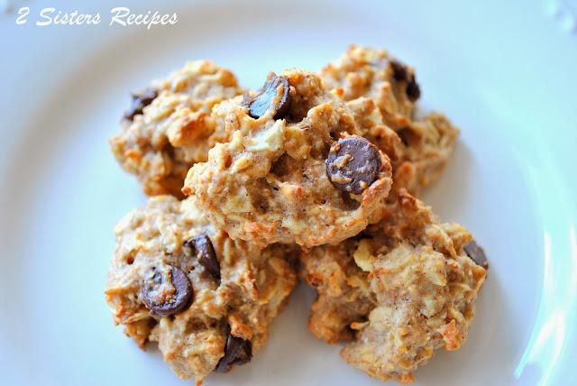 Apple-Oatmeal Cookies by 2sistersrecipes.com 