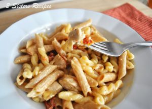 Pasta with Chicken Sun-Dried Tomatoes in a Creamy Wine Sauce