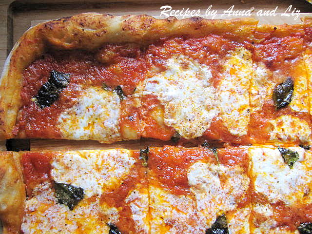 How to Make a Homemade Pizza by 2sistersrecipes.com