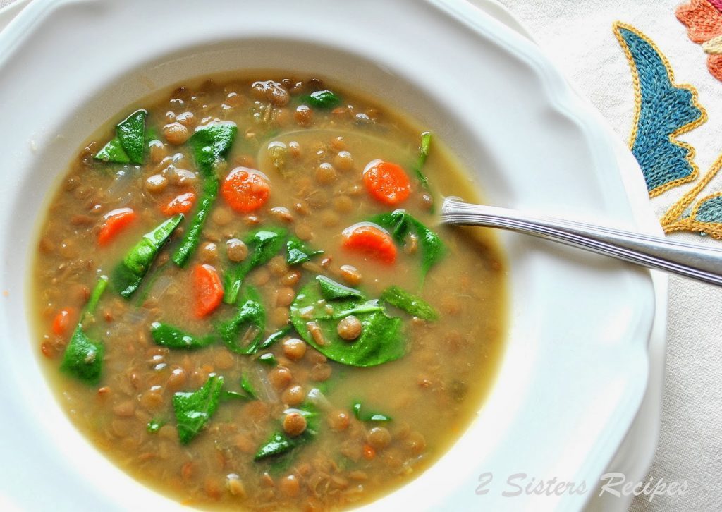 Lentil Spinach soup by 2sistersrecipes.com