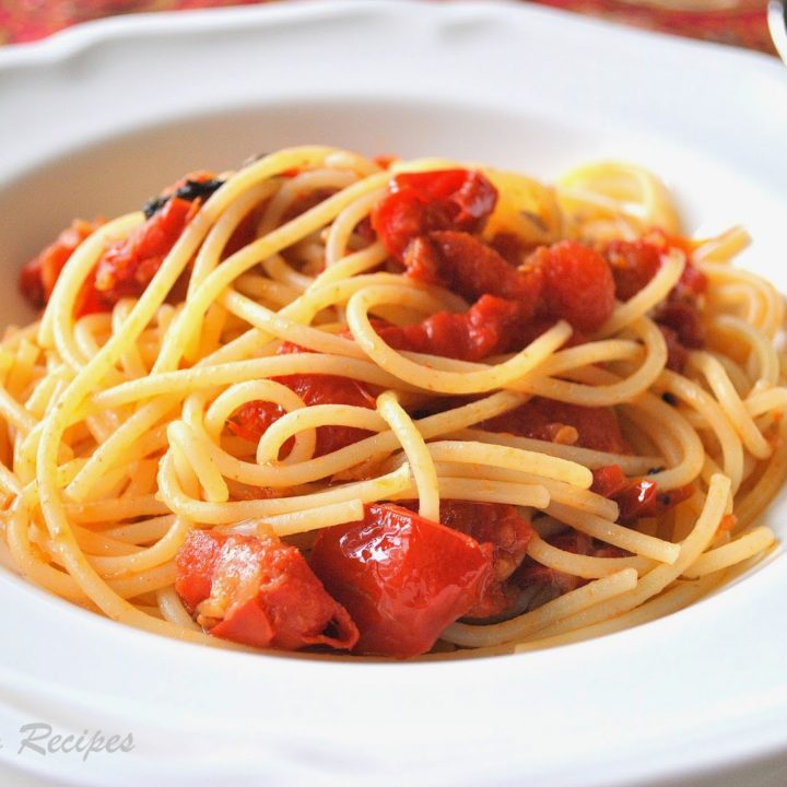 Spaghetti with Oven-Roasted Tomatoes