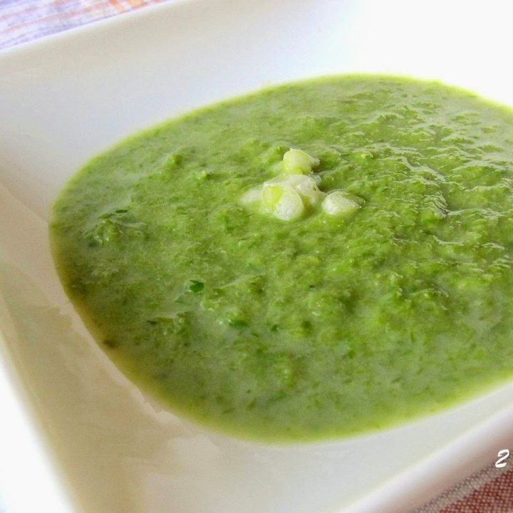 Creamy Asparagus Soup by 2sistersrecipes.com