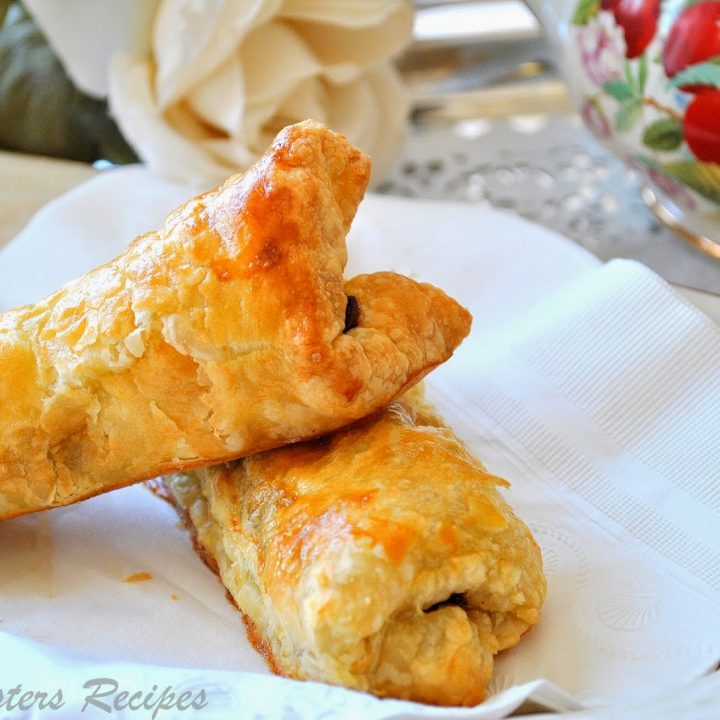 EASY Croissants with Dark Chocolate Filling