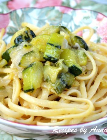 Linguine Pasta with Zucchini & Onions by 2sistersrecipes.com