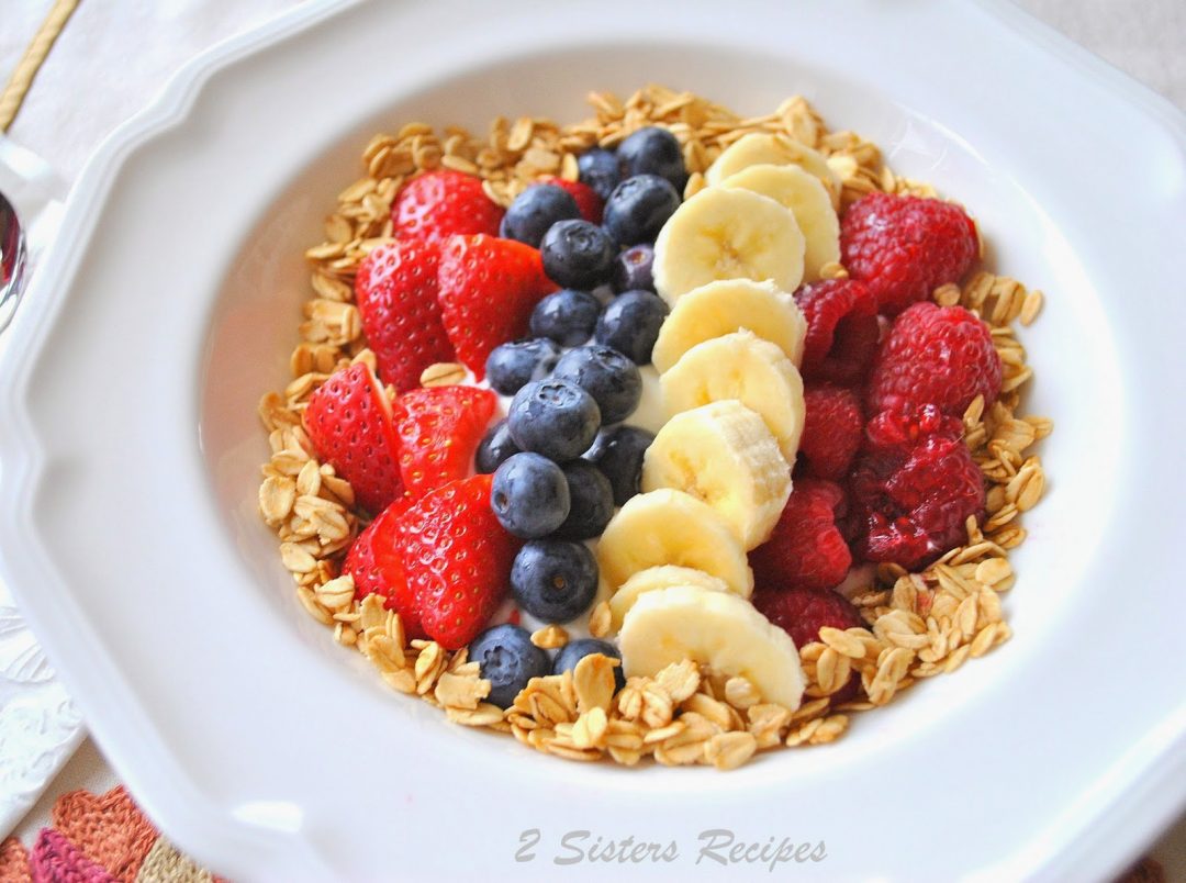 Breakfast Parfait with Greek Yogurt, Fresh Berries and Granola by 2sistersrecipes.com