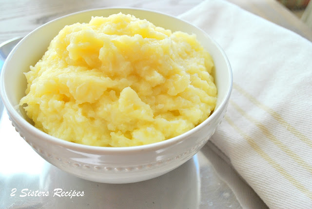 Easy Mashed Cauli-Potatoes by 2sistersrecipes.com 
