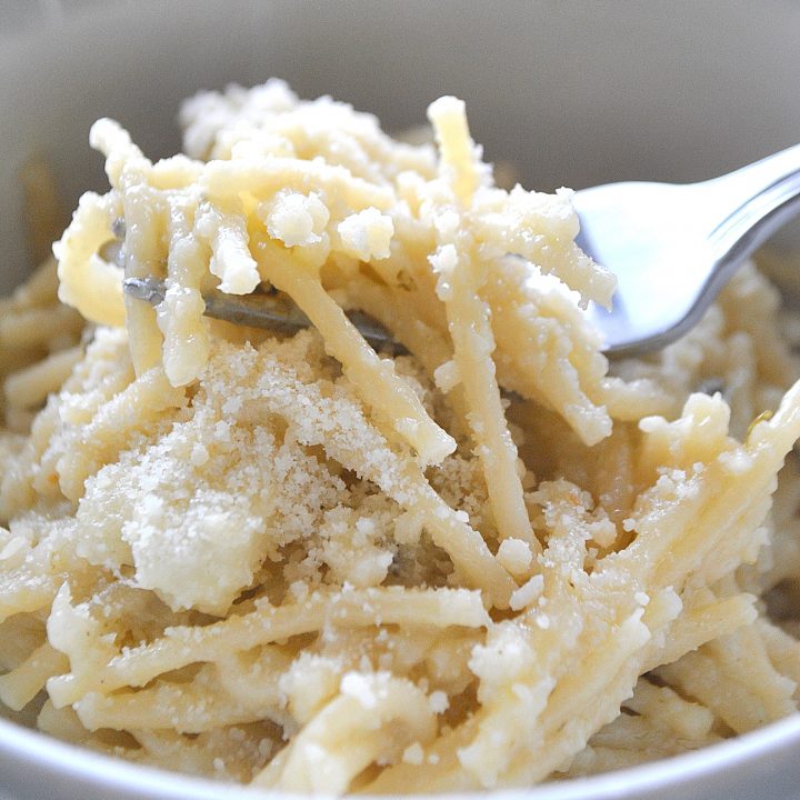 Pasta with Creamy Cauliflower