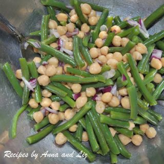String Beans and Chickpeas Salad