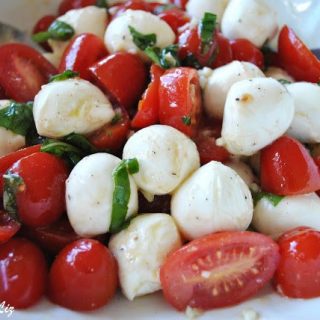 Spring Tomato Basil Bocconcini Salad