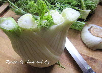 A fennel bulb with stalks cut off. 