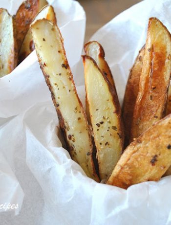 OVEN Steak Fries- Restaurant Style! by 2sistersrecipes.com