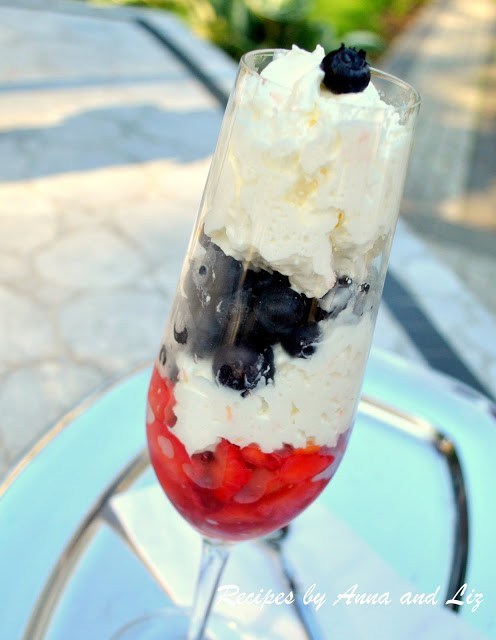 Red White and Blue Berry Parfait for Fourth of July. by 2sistersrecipes.com