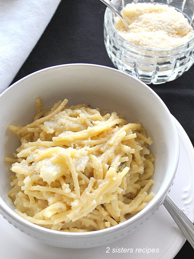 Pasta with Creamy Cauliflower by 2sistersrecipes.com 