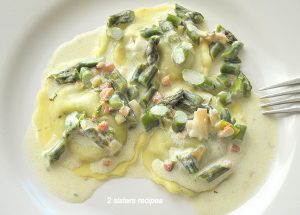 Spinach Ravioli with Asparagus Sauce