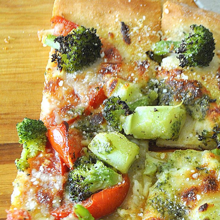 Broccoli Tomato Pesto Pizza by 2sistersrecipes.com