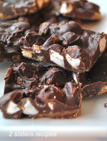 S'mores Dark Chocolate Bark by 2sistersrecipes.com