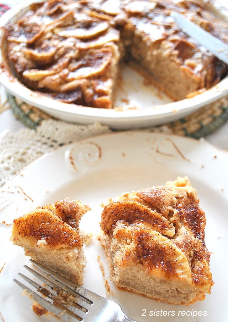 Cinnamon Apple Coffee Cake by 2sistersrecipes.om