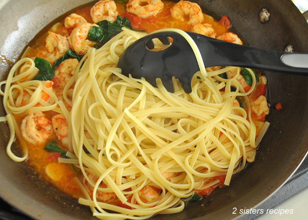 Easy Shrimp Dinner - 2 Sisters Recipes by Anna and Liz