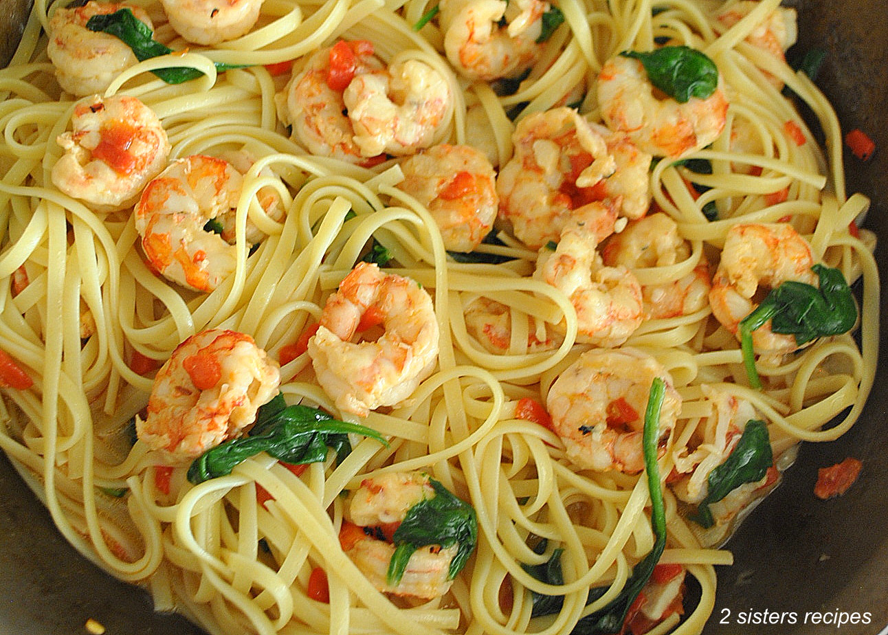 Easy Shrimp Dinner by 2sistersrecipes.com