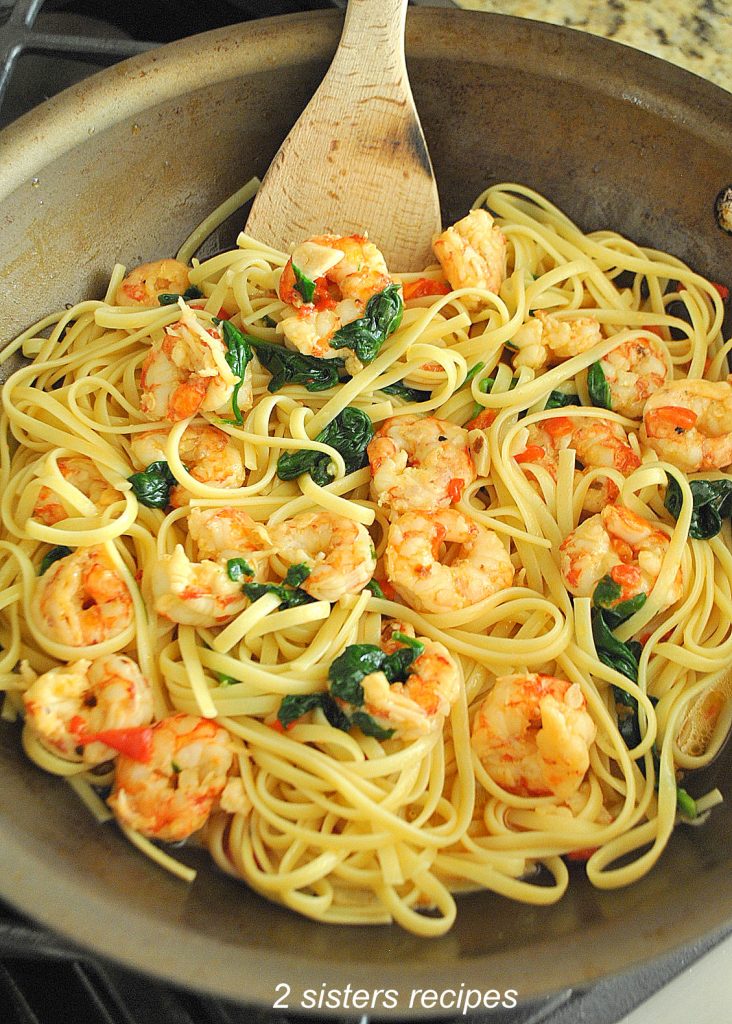 Easy Shrimp Dinner by 2sistersrecipes.com 
