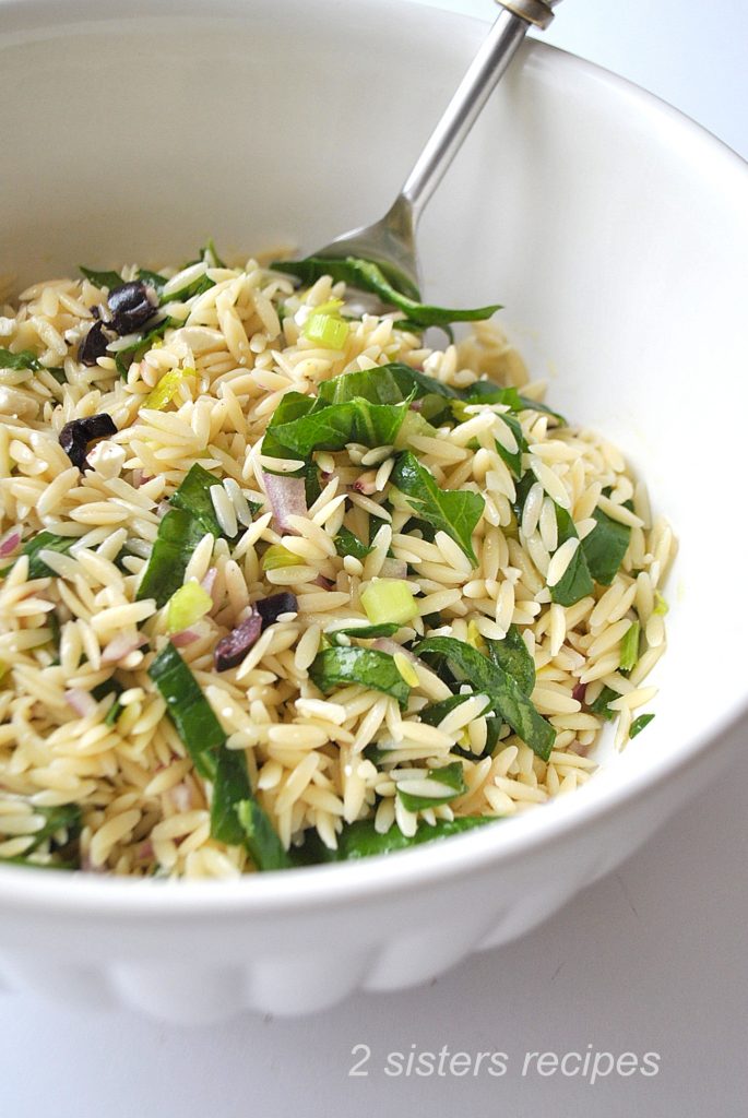 Best Orzo Salad with Spinach by 2sistersrecipes.com 