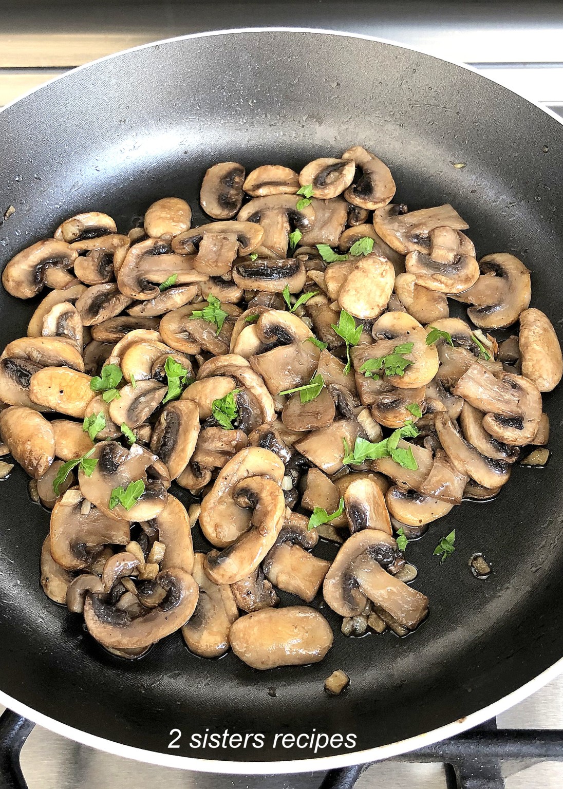 Easy Sautéed Mushrooms - 2 Sisters Recipes by Anna and Liz