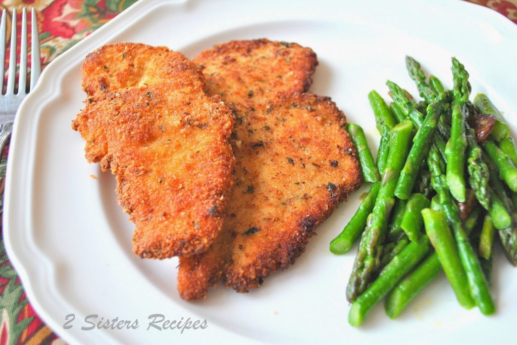 Chicken Cutlets with Garlicky Asparagus by 2sistersrecipes.com 