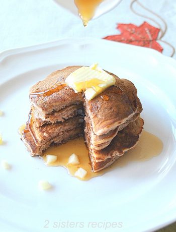 Apple Cinnamon Pancakes by 2sistersrecipes.com