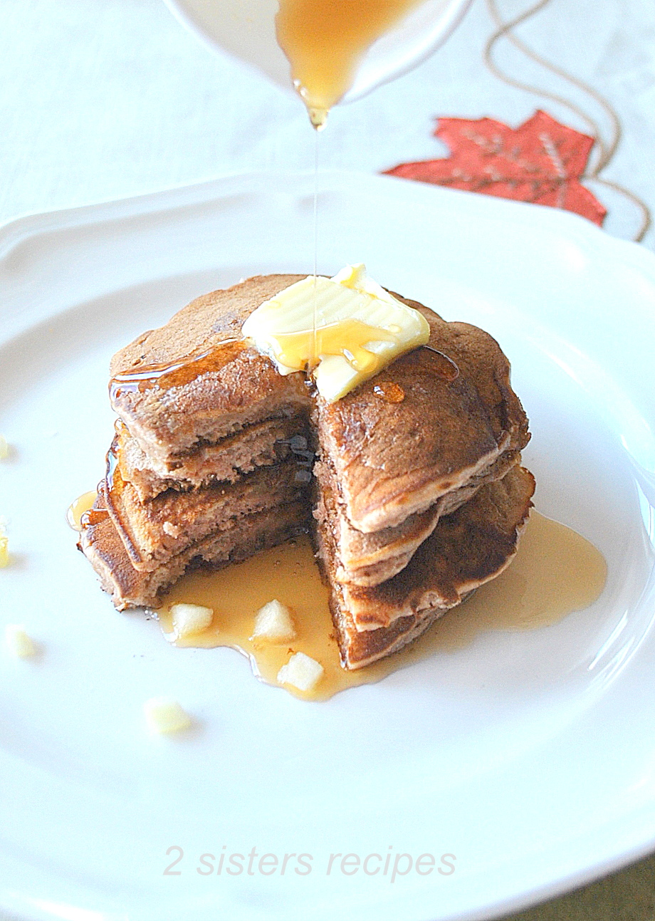 Apple Cinnamon Pancakes by 2sistersrecipes.com