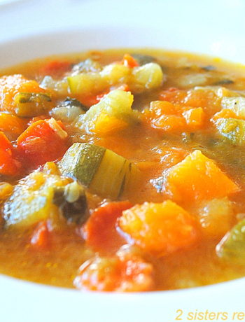 Healthy Butternut Squash Zucchini Soup by 2sistersrecipes.com