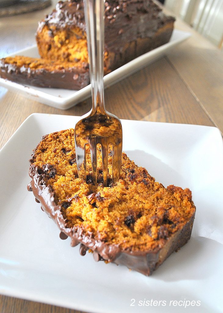 Double Chocolate Chip Pumpkin Bread by 2sistersrecipes.com