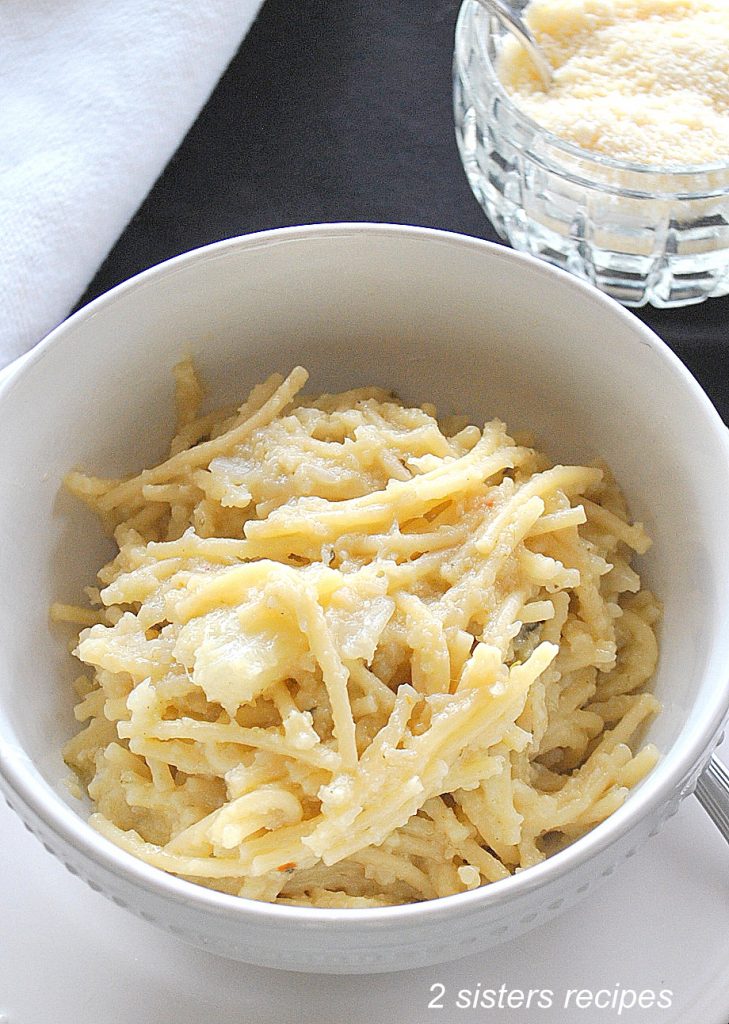 Pasta with Creamy Cauliflower by 2sistersrecipes.com 