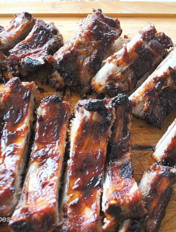 Fast & Easy Oven Roasted Baby Back Ribs. by 2sistersrecipes.com