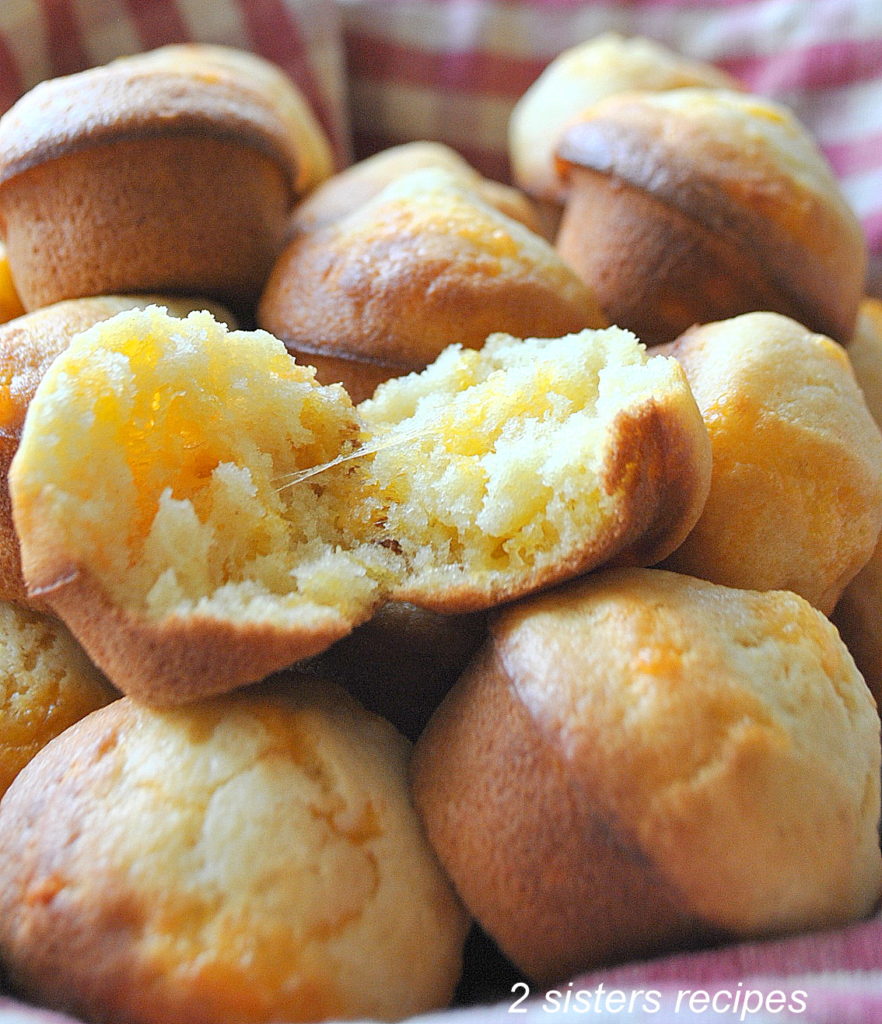 Mini biscuits are served in a basket.