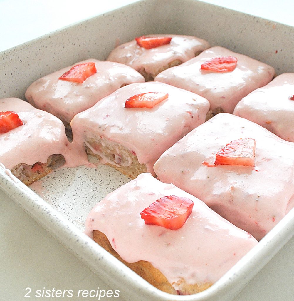 Fresh Strawberry Snack Cake Recipe by 2sistersrecipes.com