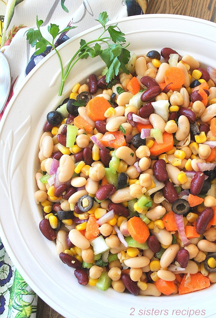 Easy Mediterranean Bean Salad by 2sistersrecipes.com