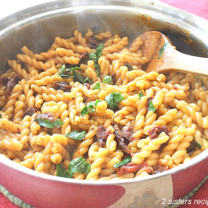 One-Pot Pasta Recipe by 2sistersrecipes.com