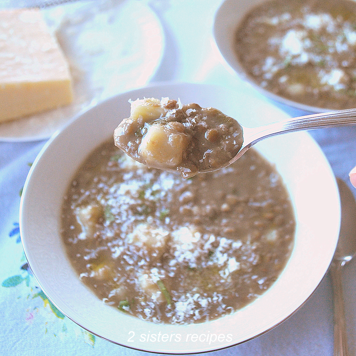 Hearty Lentil Soup by 2sistersrecipes.com