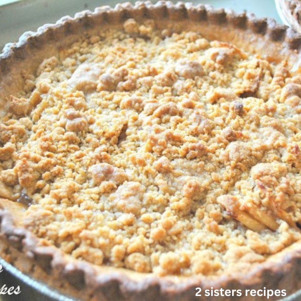 Easy Apple Crisp Pie by 2sistersrecipes.com