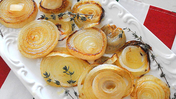 Caramelized Onions (in the Oven) - 2 Sisters Recipes by Anna and Liz