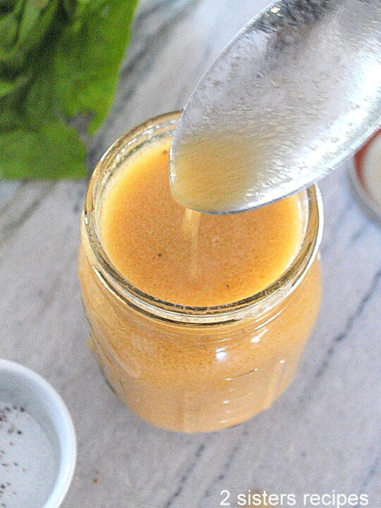 Simple Vinaigrette Salad Dressing